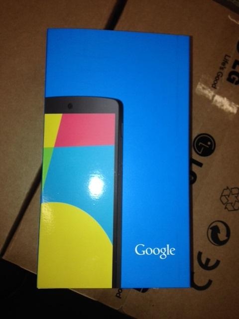 Nexus 5 LG wh box